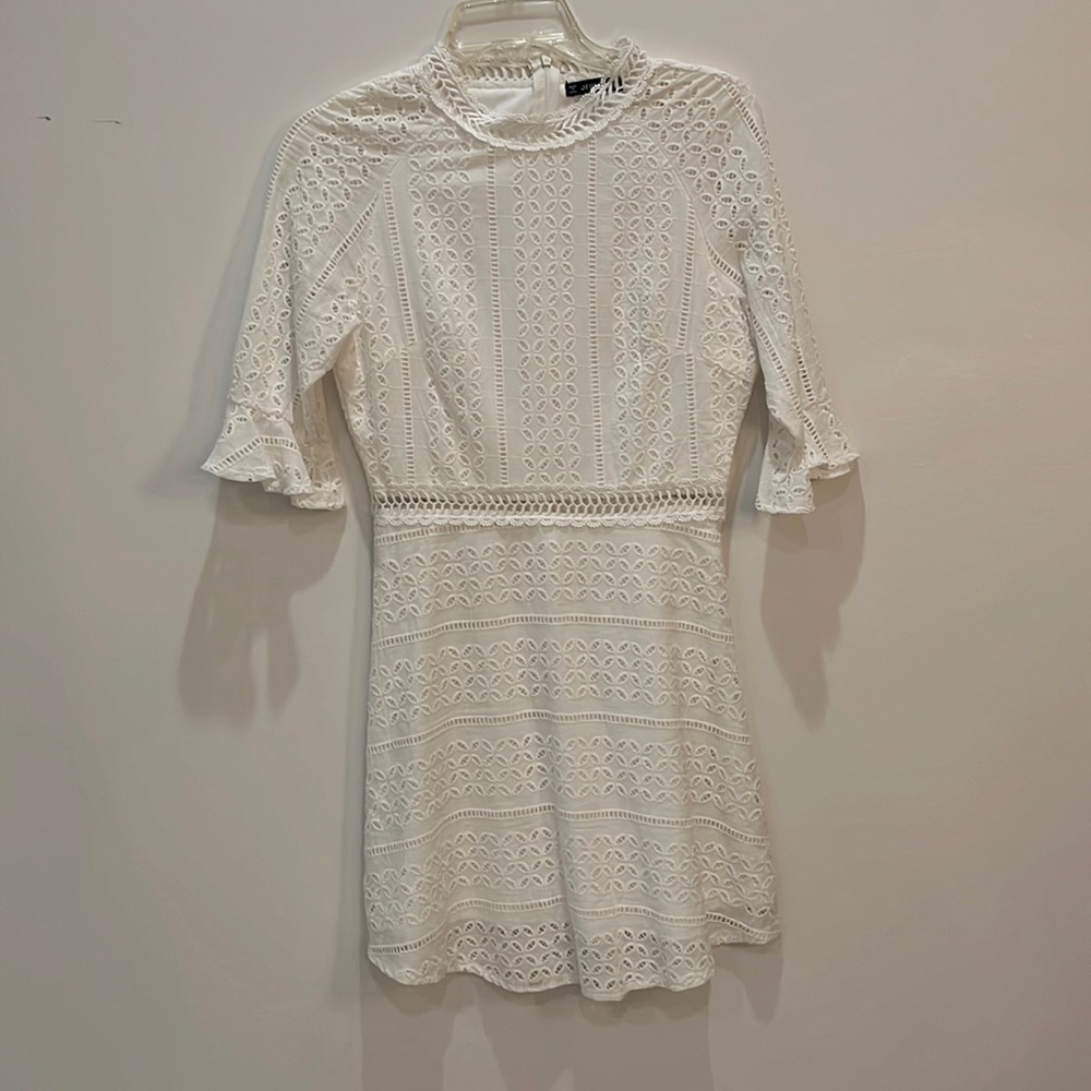 Jeuvre White Lace Dress